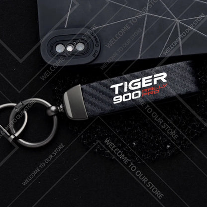 1PCS Motorcycle Keychain For  Tiger 900 GT Rally PRO Explorer Logo Widget Ornaments Metal Carbon Fiber Leather Key Chain