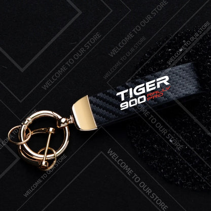 1PCS Motorcycle Keychain For  Tiger 900 GT Rally PRO Explorer Logo Widget Ornaments Metal Carbon Fiber Leather Key Chain